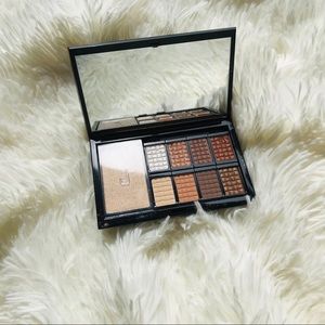 Doucce Neutral Warm Eyeshadow Pallet